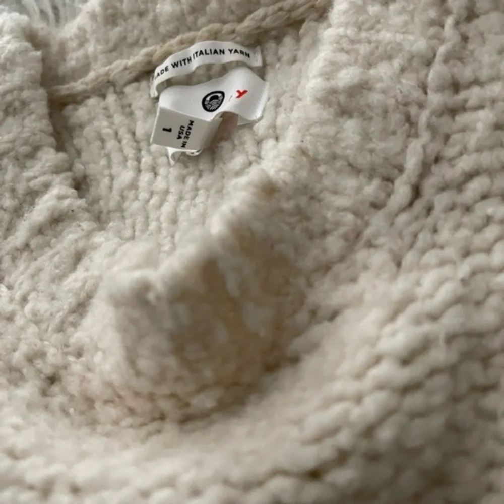 Sundry oversized Italian yarn wool heart sweater - Picture 5 of 7